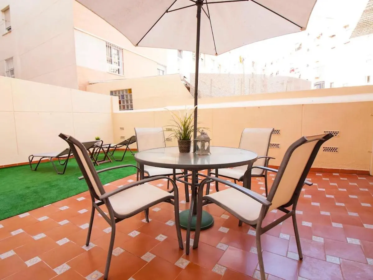 Holidays2Malaga Plaza De Toros Vieja & Terrace & Optional Parking 0*,  Espanha