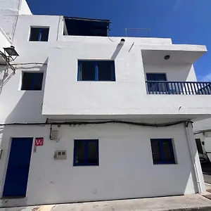 https://casa-domingo-1.in-canary-islands.com